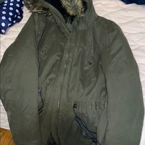 Dark green comfortable winter jacket